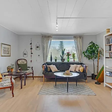 Holiday home 3 Bedroom In *