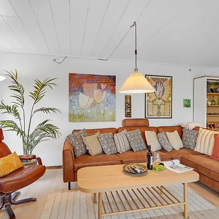 3 Bedroom In Dom wakacyjny Tranekær
